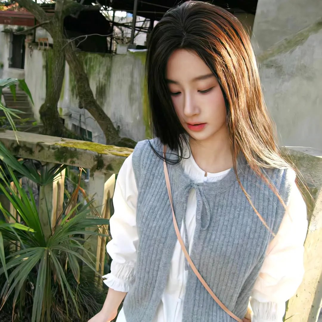 女哭声